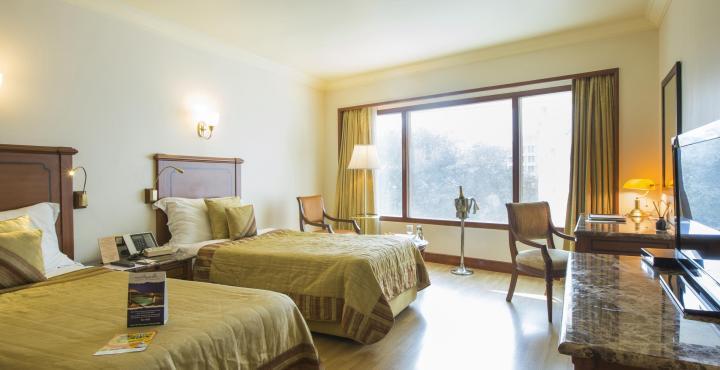 The Orchid Hotel Mumbai Vile Parle Екстериор снимка A room at the Taj Bengal